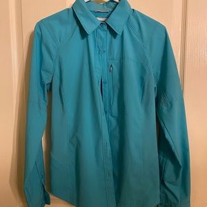 Women’s Columbia fishing shirt